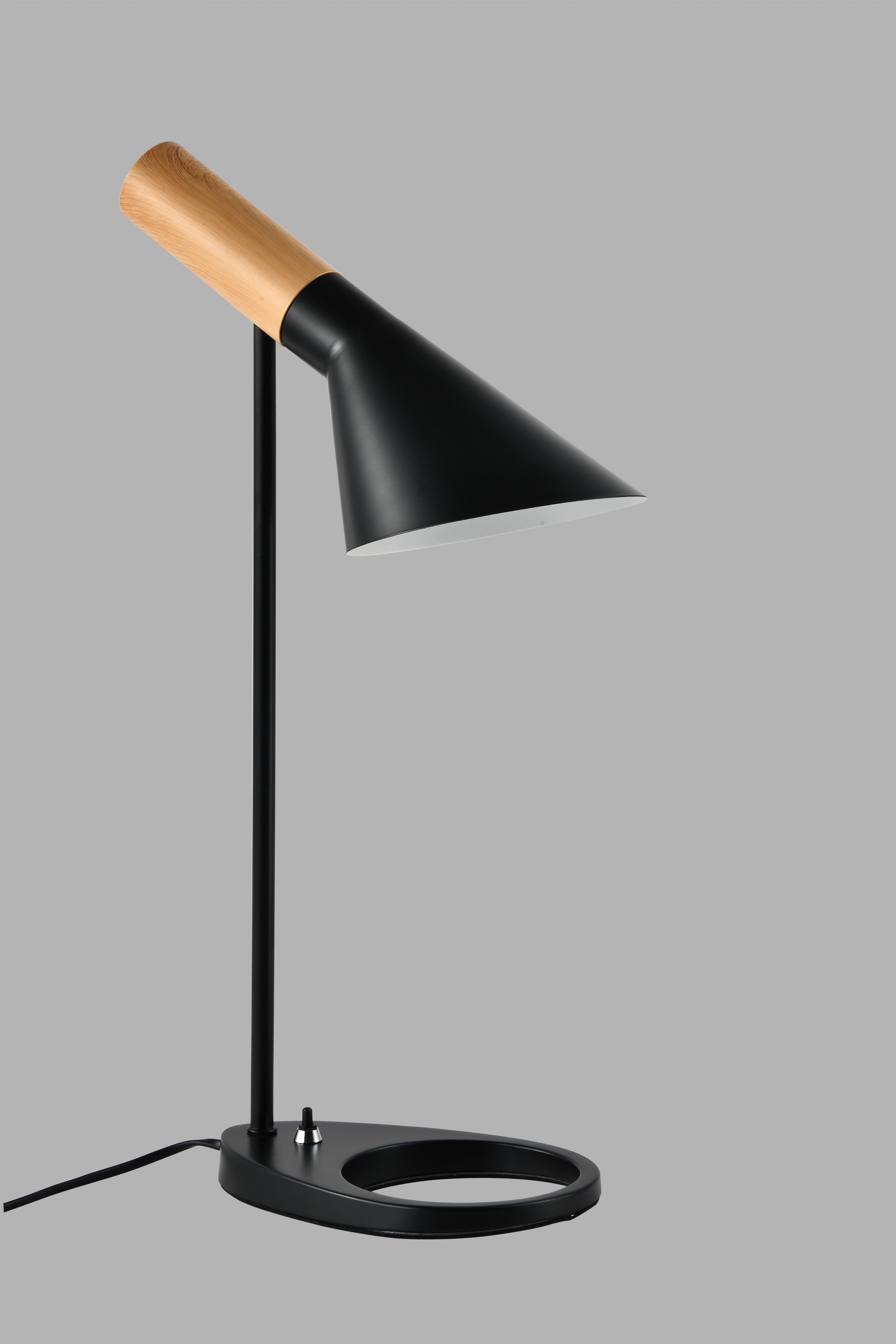 Лампа настольная Moderli V10476-1T Turin V10476-1T